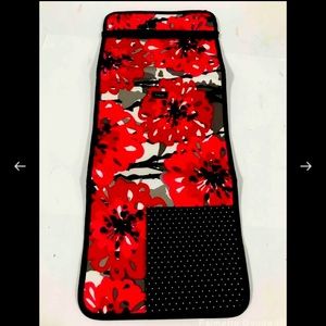 Vera Bradley Make Up/Brush bag